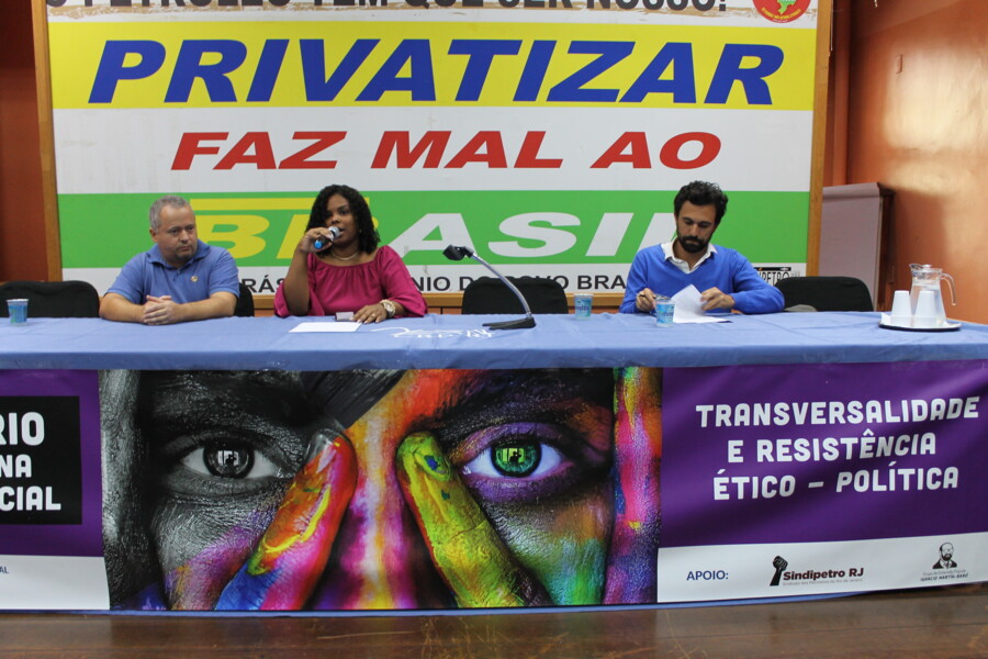 seminario-de-psicologia-no-suas-debate-as-diversas-formas-de-resistencia-na-atual-conjuntura-politica